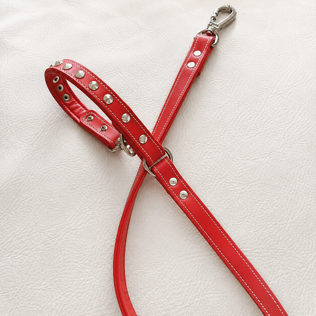 Leash-Tusk